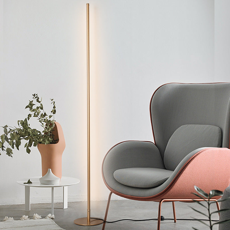 Arisha Stehleuchte Modern Linear Silber/Gold/Schwarz Wohn/Schlafzimmer