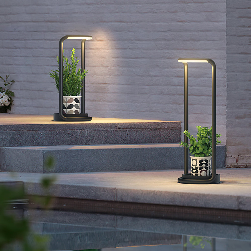 Ray Modern rechteckige Solar LED Stehleuchte Außenbereich schwarz Garten/Terrasse Metall Acryl