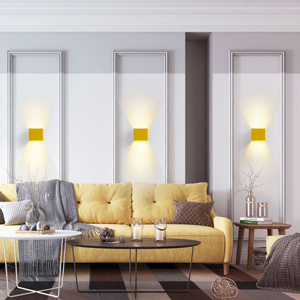 Aria Wandleuchte Schwarz/Weiß/Gelb/Grün/Rot Wohnzimmer/Schlafzimmer