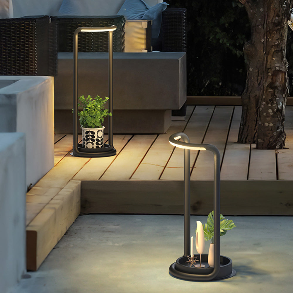 Ray Modern rechteckige Solar LED Stehleuchte Außenbereich schwarz Garten/Terrasse Metall Acryl