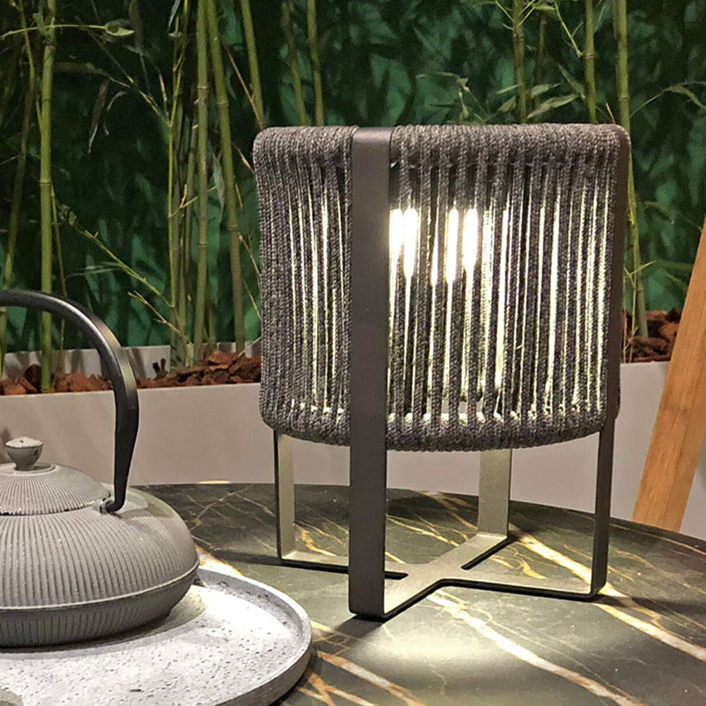 Ray Minimalistische LED Stehleuchte Schwarz Garten/Flur Metall Fiber