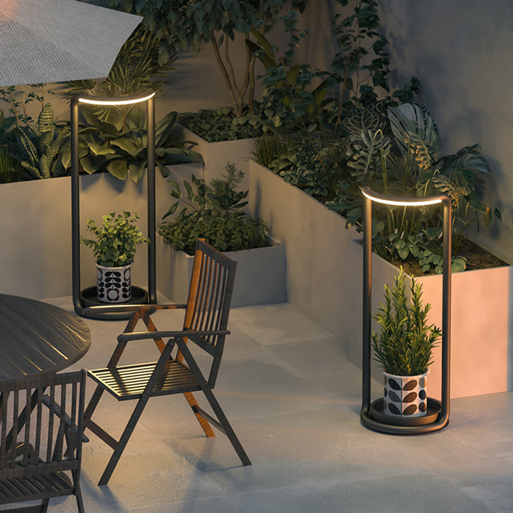Ray Modern rechteckige Solar LED Stehleuchte Außenbereich schwarz Garten/Terrasse Metall Acryl