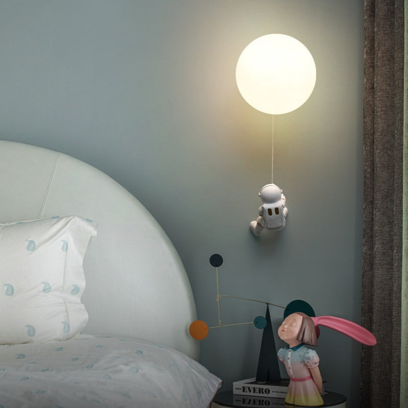 Aria Modern LEDInnenwandleuchte White Harz Kinderzimmer