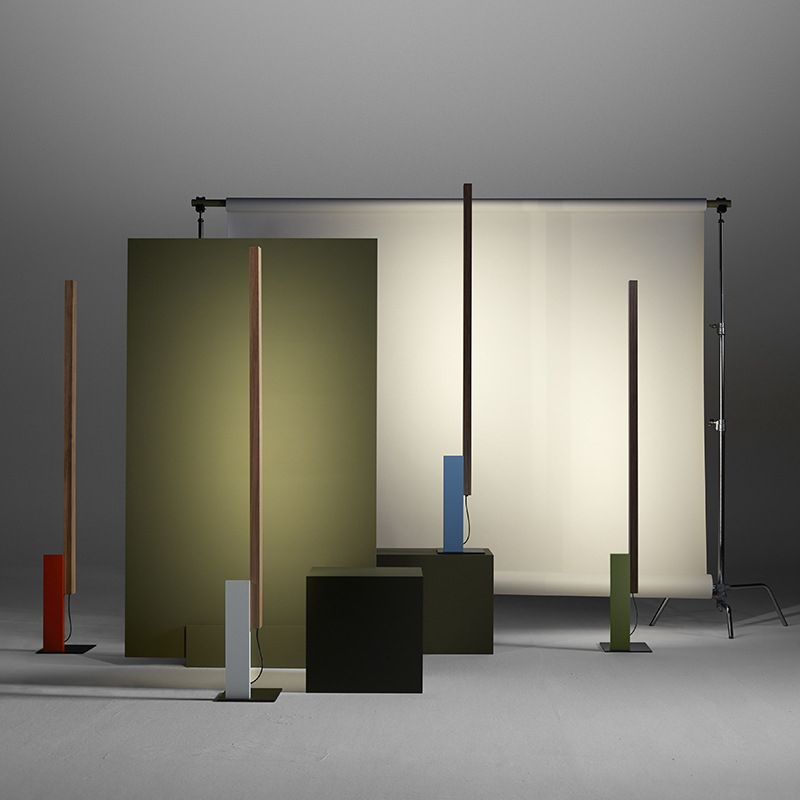 Arisha Minimalist Stehleuchte Linear, 4 Farben, Wohnzimmer, Holz Metall