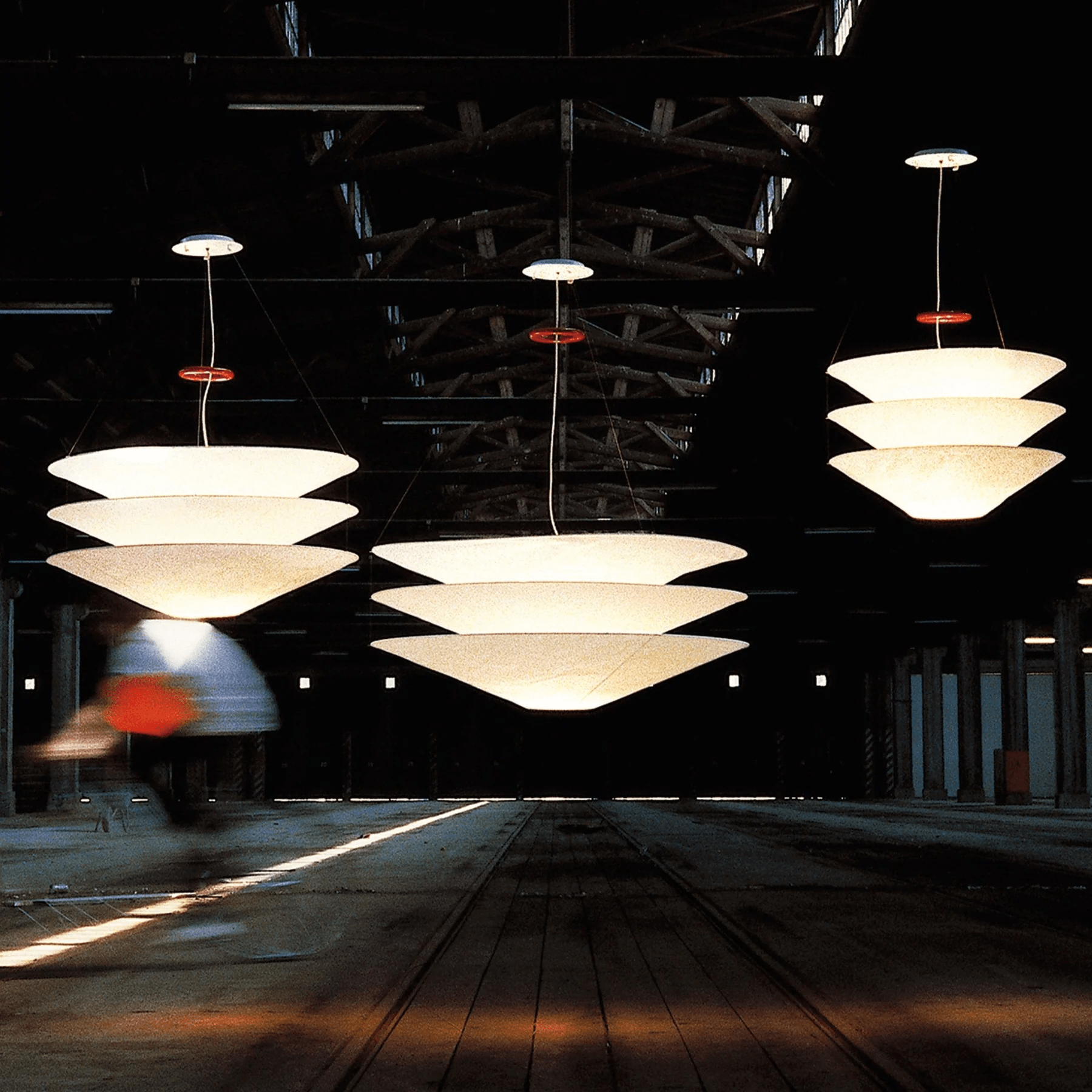 Kazu Cone Pendant Lamp - Blowlighting