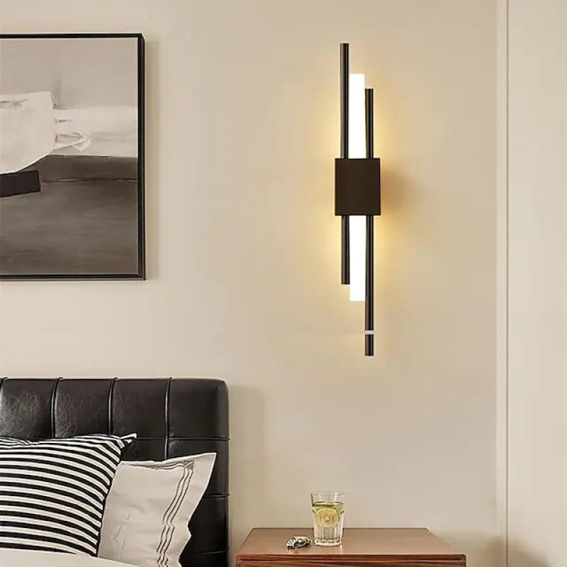 Arisha Modern LED Wandleuchte, Linear, Gold, Schwarz, Metall/Acryl, Schlafzimmer