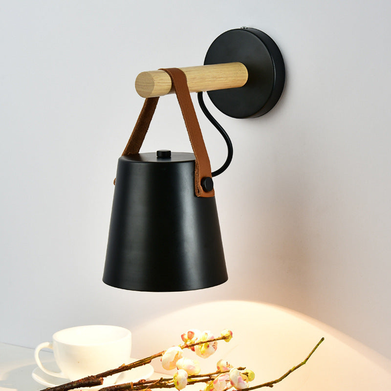 Silva Modern Minimalistisch Metall Holz IInnenbereich Wandleuchte Schlafzimmer