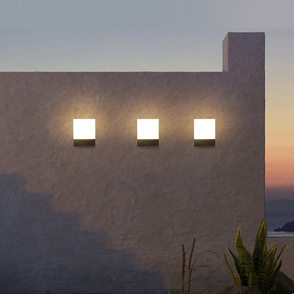 Ray Modern LED Außenwandleuchte Schwarz/Weiß Sensor Garten/Terrasse/Balkon Metall&Acryl