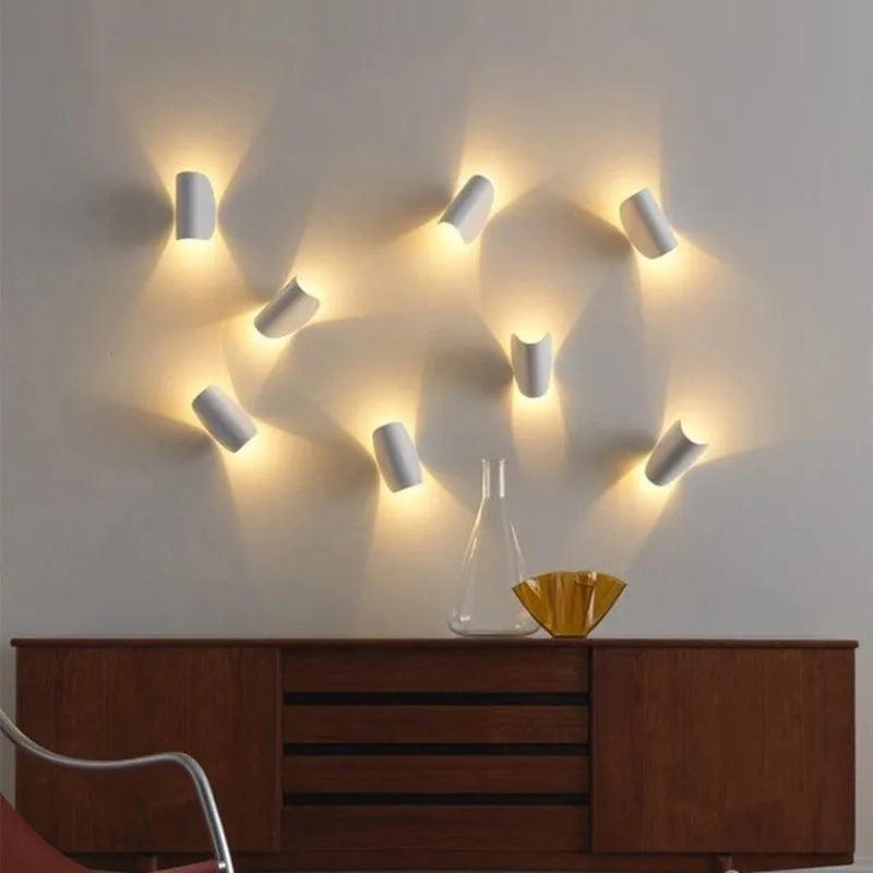 Aria Wandleuchte Innen/Außen Modern Geometrisch LED 4 Farbe 360-drehbar