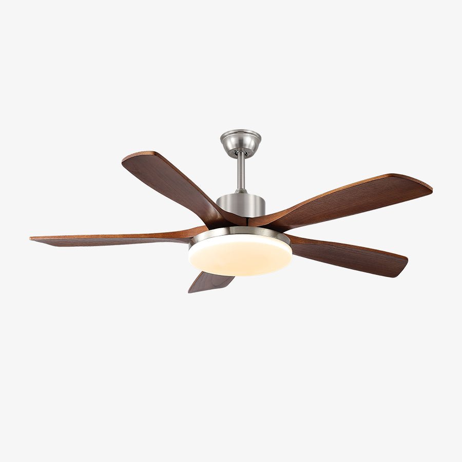Orvian Holz-Deckenventilatorleuchte in einem zeitgenössischen Interieur