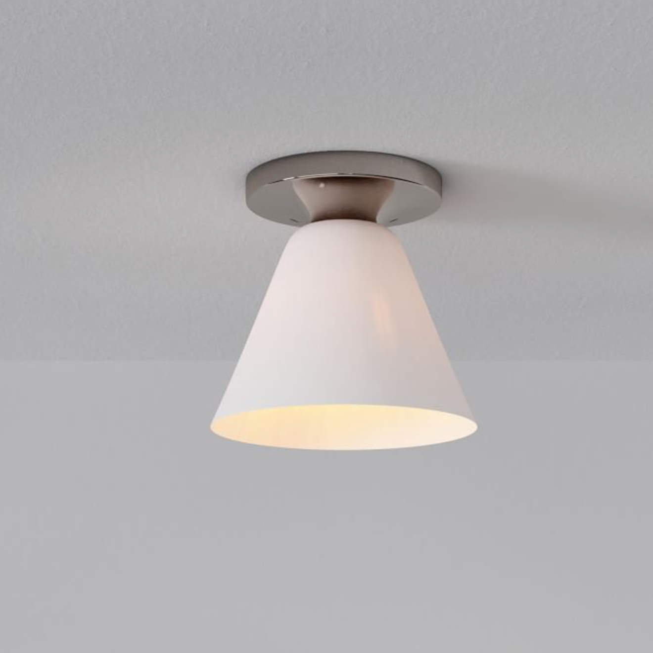 Skulpturale Glas-Deckenleuchte für moderne Räume