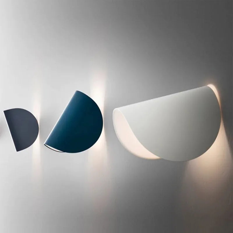 Aria Wandleuchte Innen/Außen Modern Geometrisch LED 4 Farbe 360-drehbar