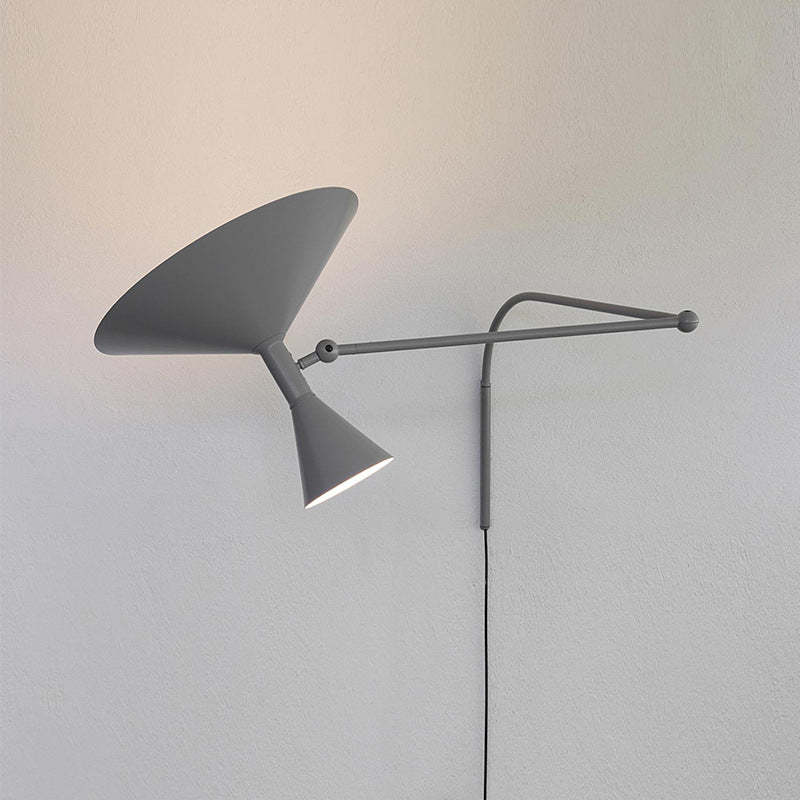 Silva Moderne Metall drehbare Wandleuchte, Schwarz/Weiß/Grau