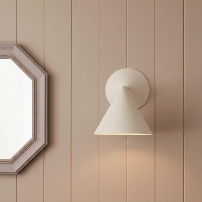 Brivana minimalistische Wandleuchte in Messingoptik