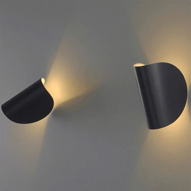 Aria Wandleuchte Innen/Außen Modern Geometrisch LED 4 Farbe 360-drehbar