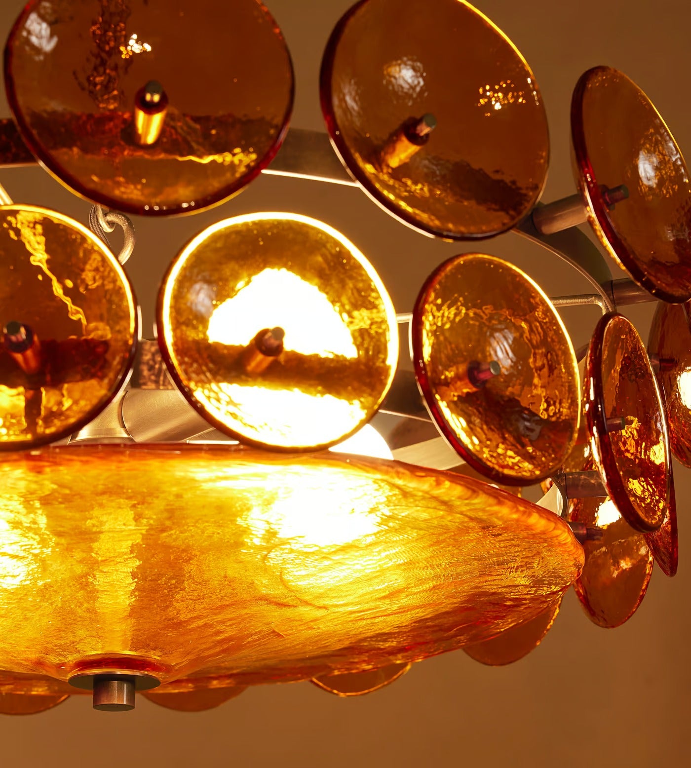 Lorenzo Kronleuchter, Farboption Orange