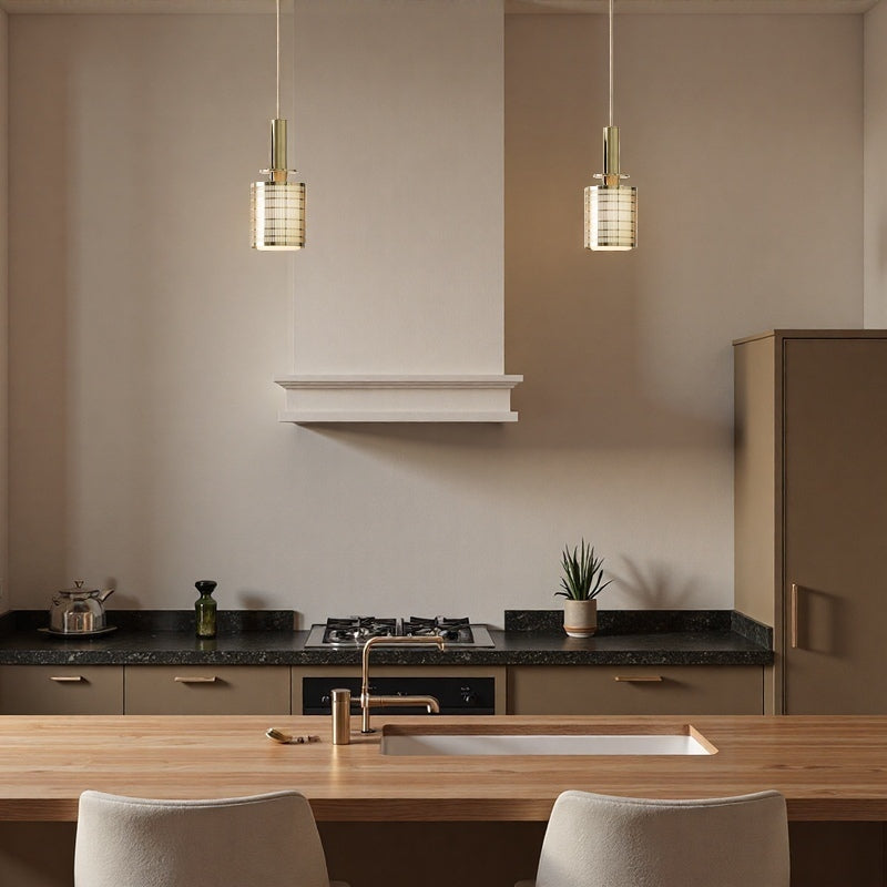 Galvia Pendelleuchte in einem modernen Esszimmer