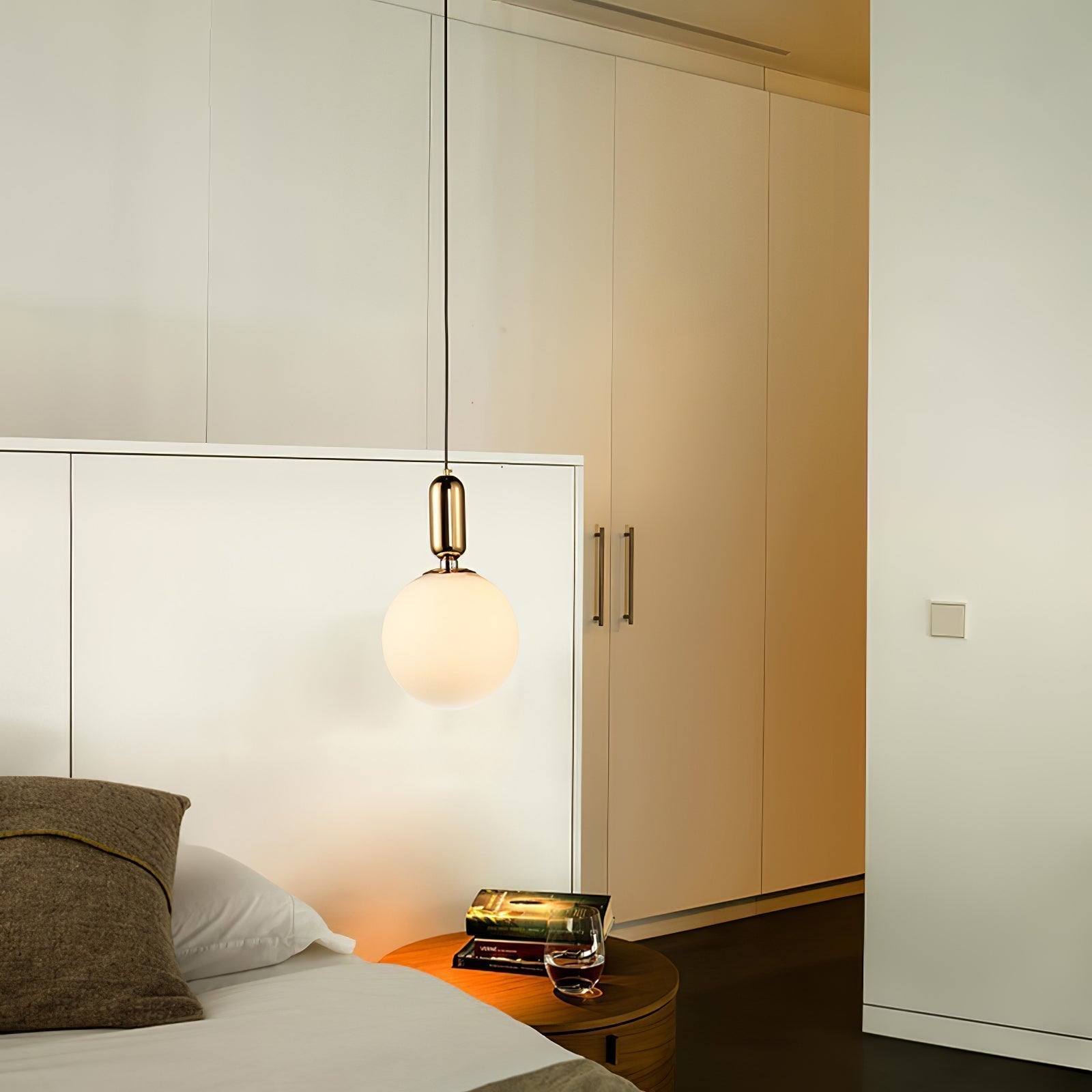 Kade Pendant Light - Blowlighting