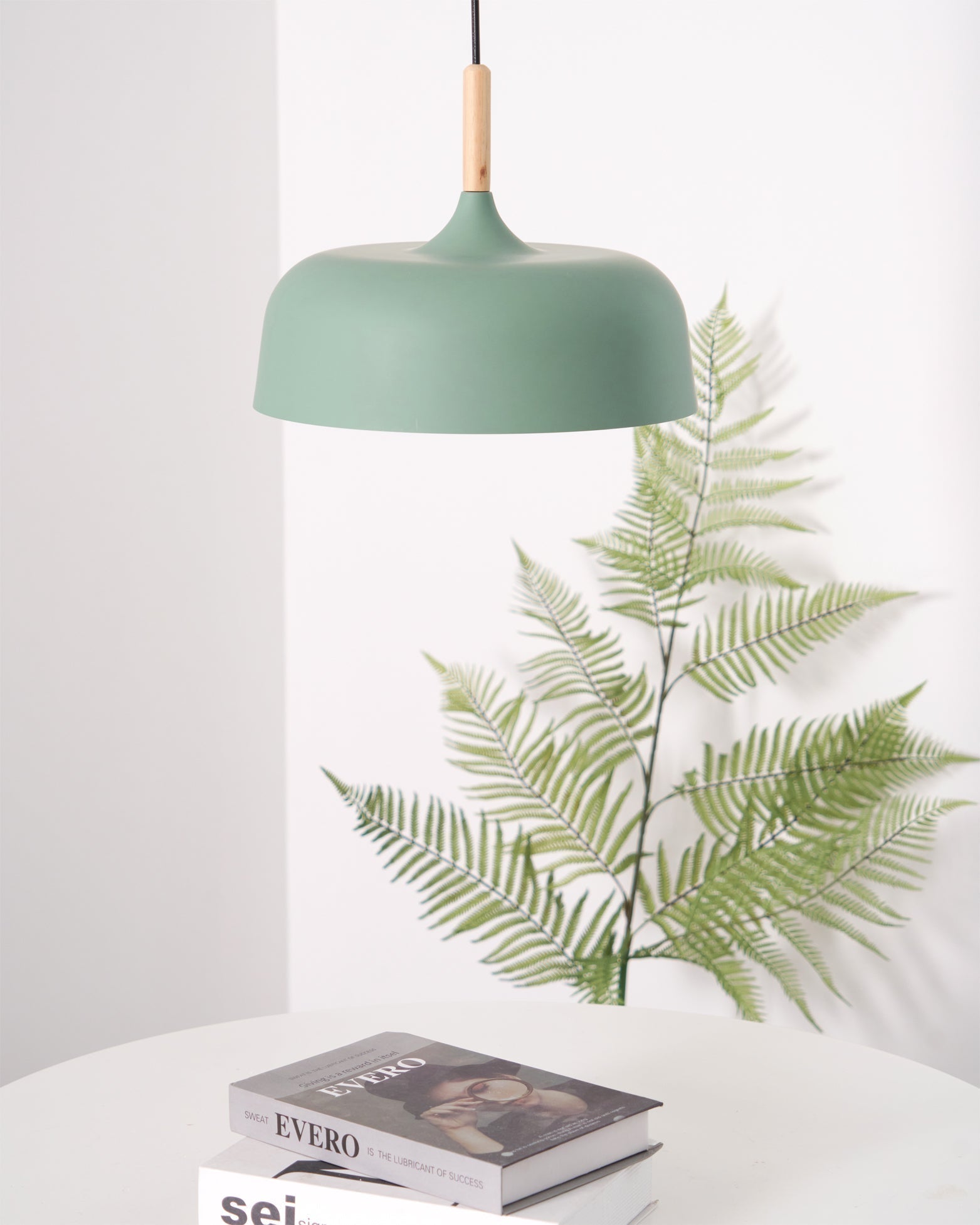 Lustra Pendelleuchte Weiß Schirm Holz-Letslighting