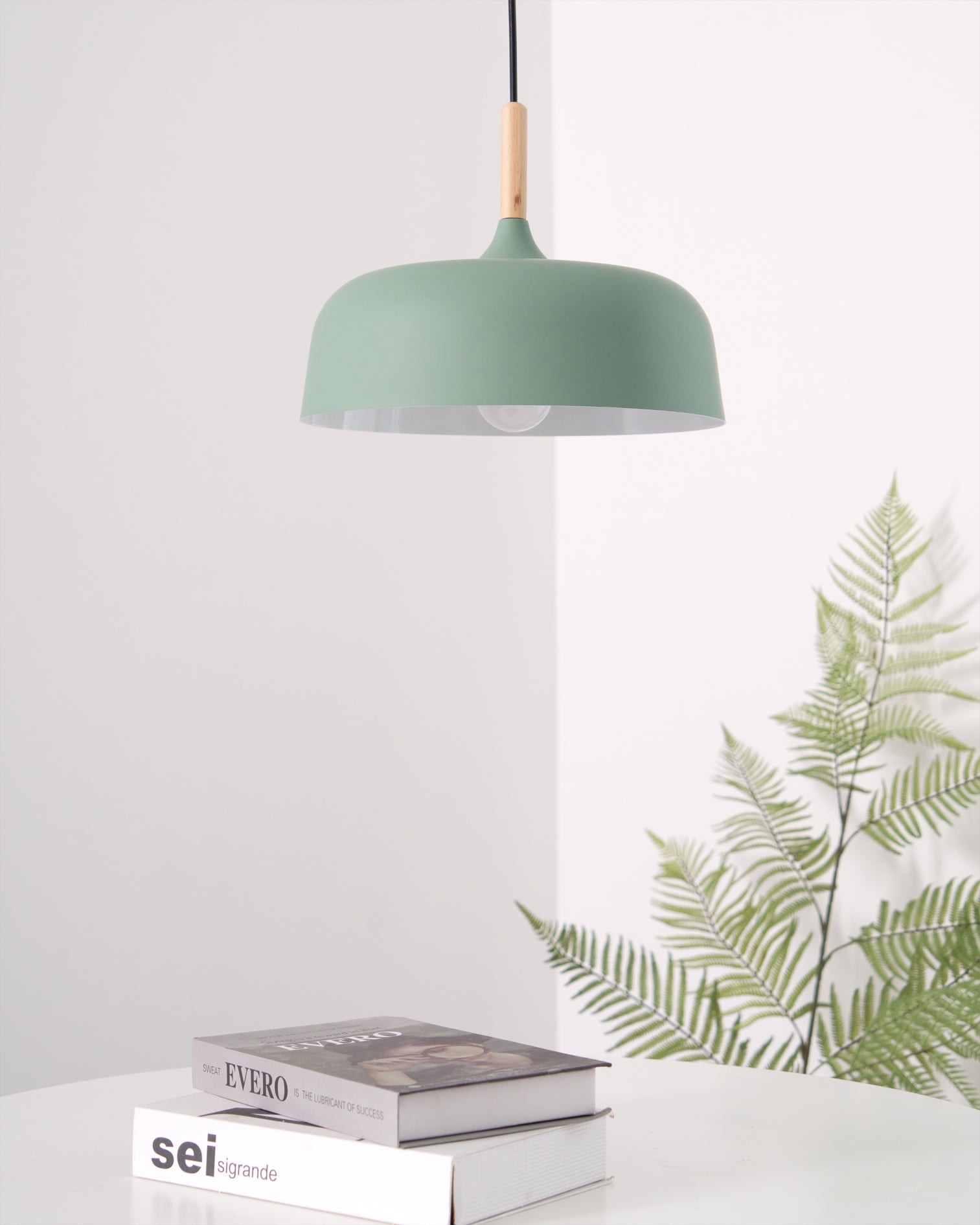 Lustra Pendelleuchte Weiß Schirm Holz-Letslighting