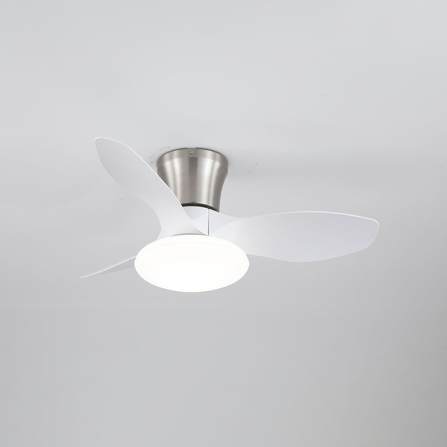 Velora Moderner Deckenventilator aus Holz mit Beleuchtung, Installationsanleitung
