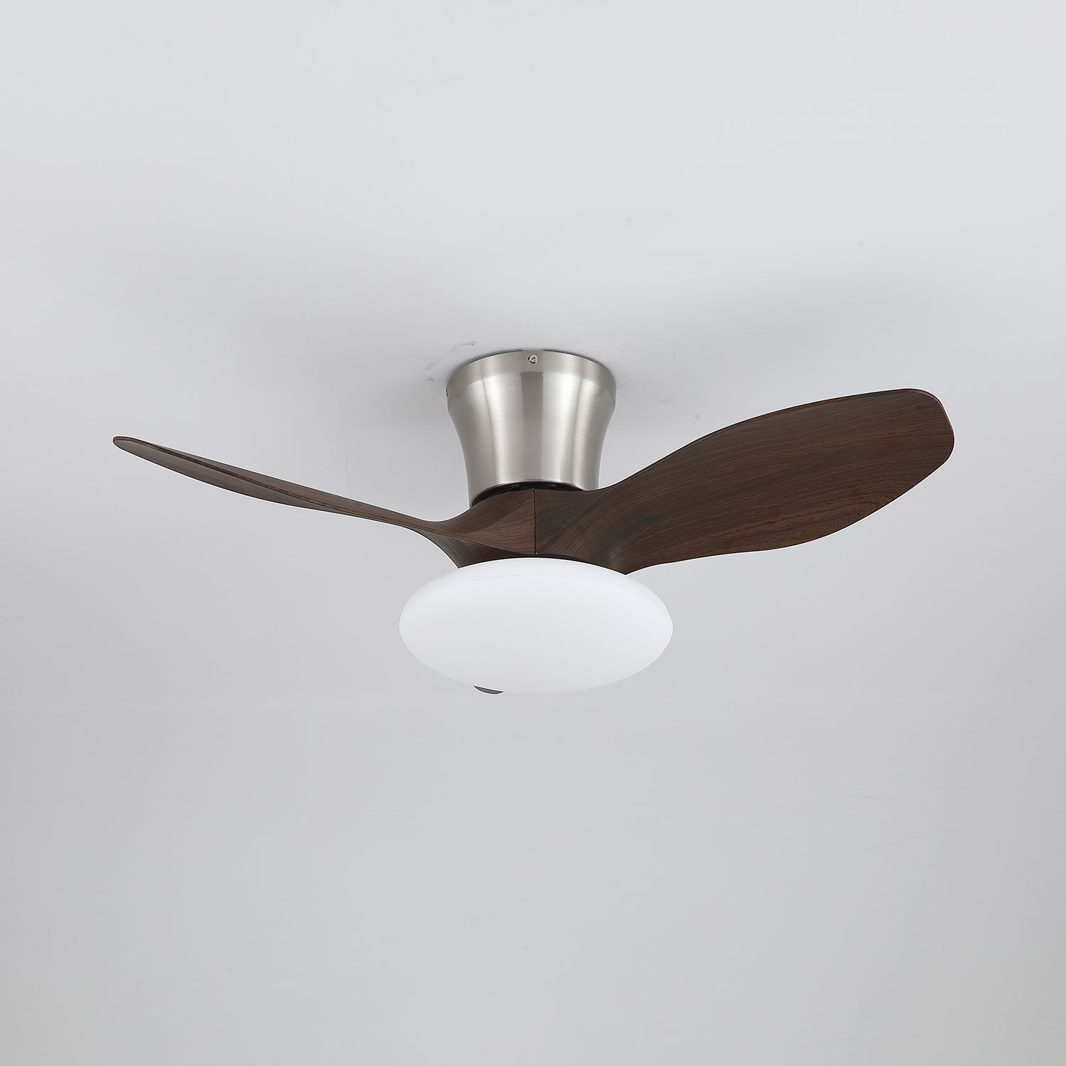 Velora Moderner Deckenventilator aus Holz mit Beleuchtung, in Holzfarbe