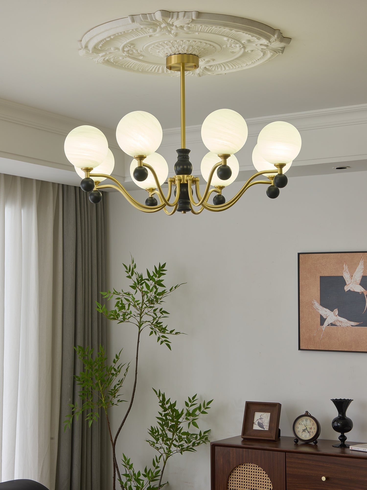 Ershaan Eleganter Vintage-Kronleuchter aus Messing und Holz-Letslighting