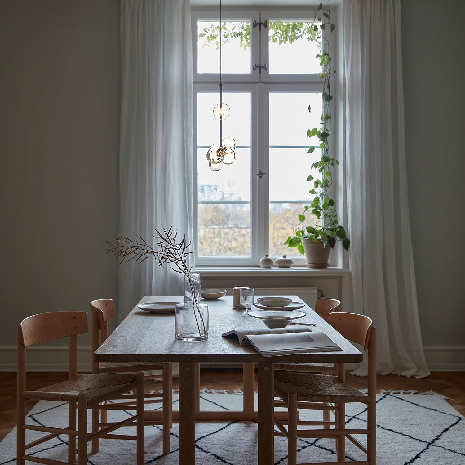 Air 73 Glass Pendant Lamp - Blowlighting