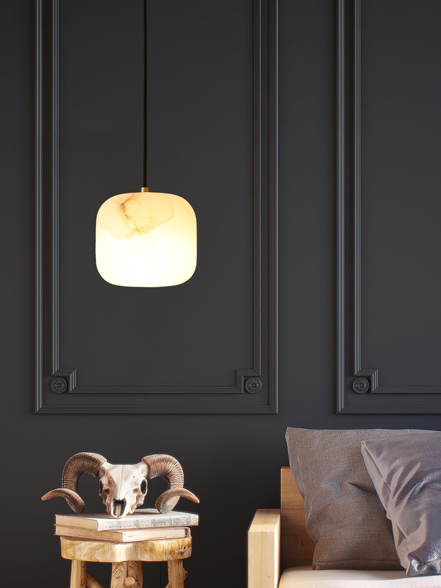 Ildvuvyd Minimalist Bedside Brass Pendant Light - Letslighting