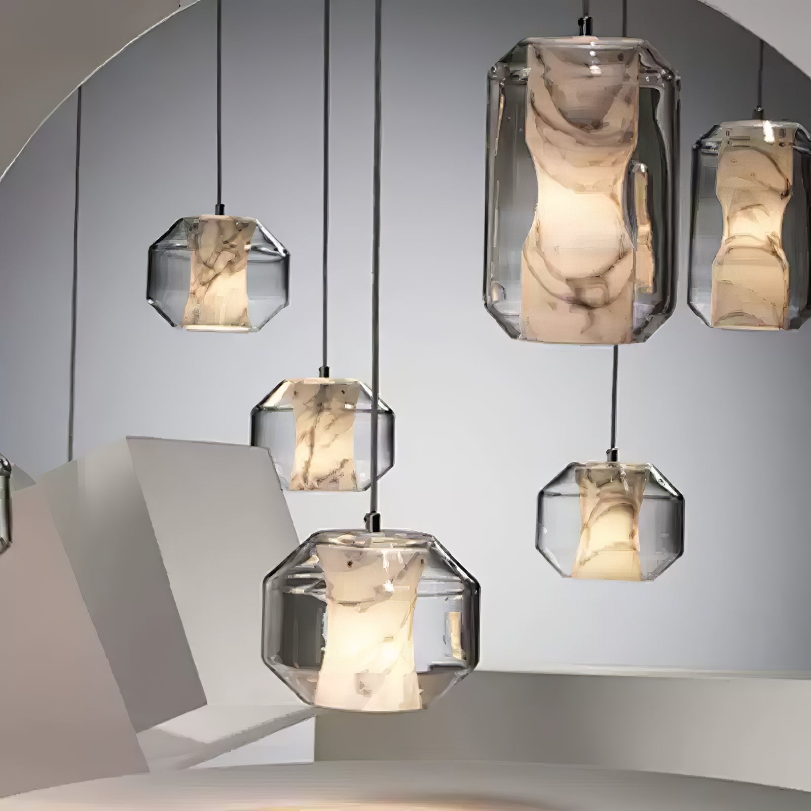 Elaris Alabaster Pendant Light - Neutralighting