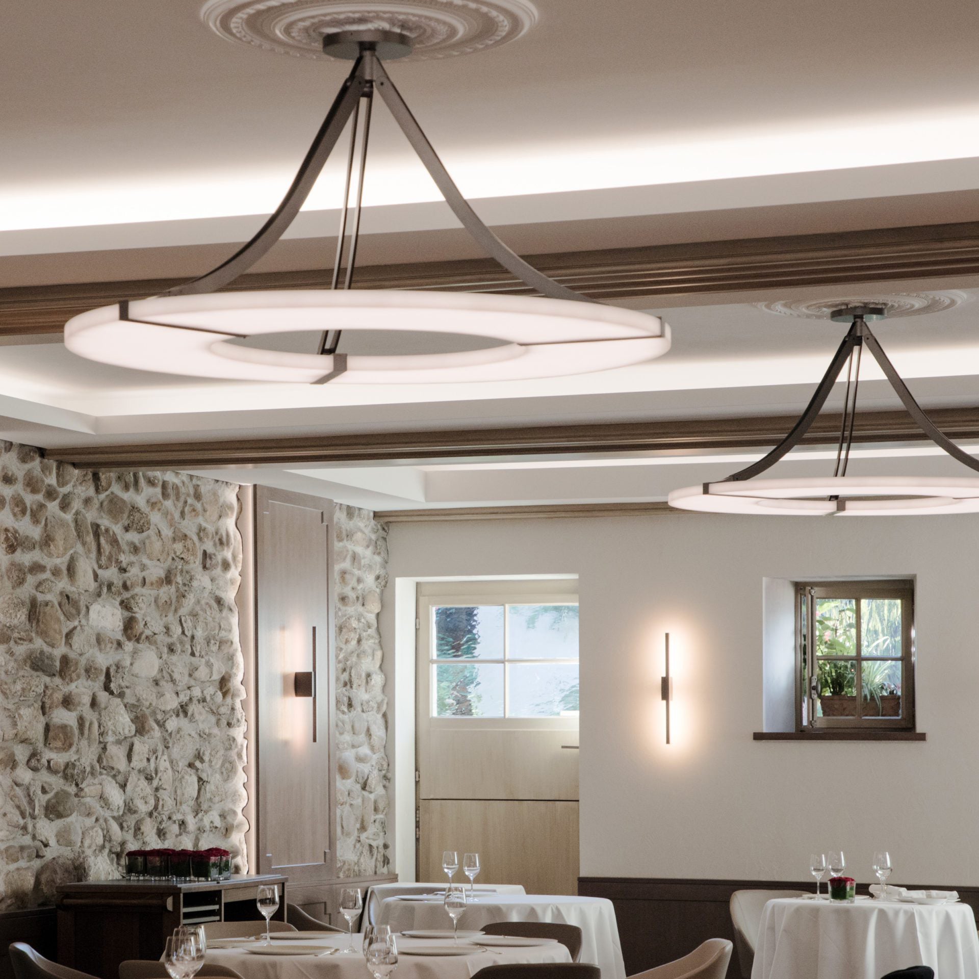 Althea Alabaster Ring Pendant Light Chandelier - Neutralighting
