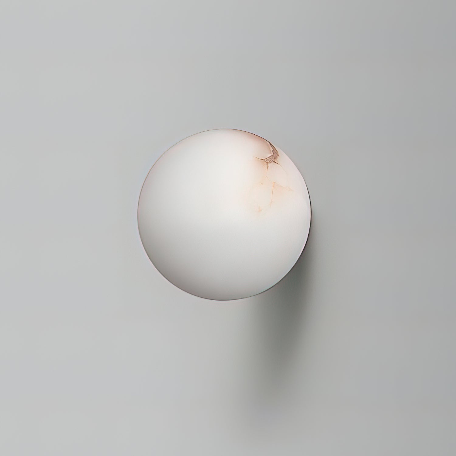 Lynq Mini-Kugel-Alabaster-Wandleuchte