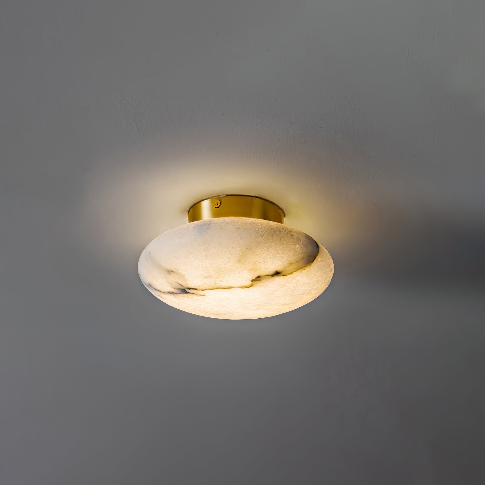 Vanorara Minimalist Alabaster Flush Mount Light - Neutralighting