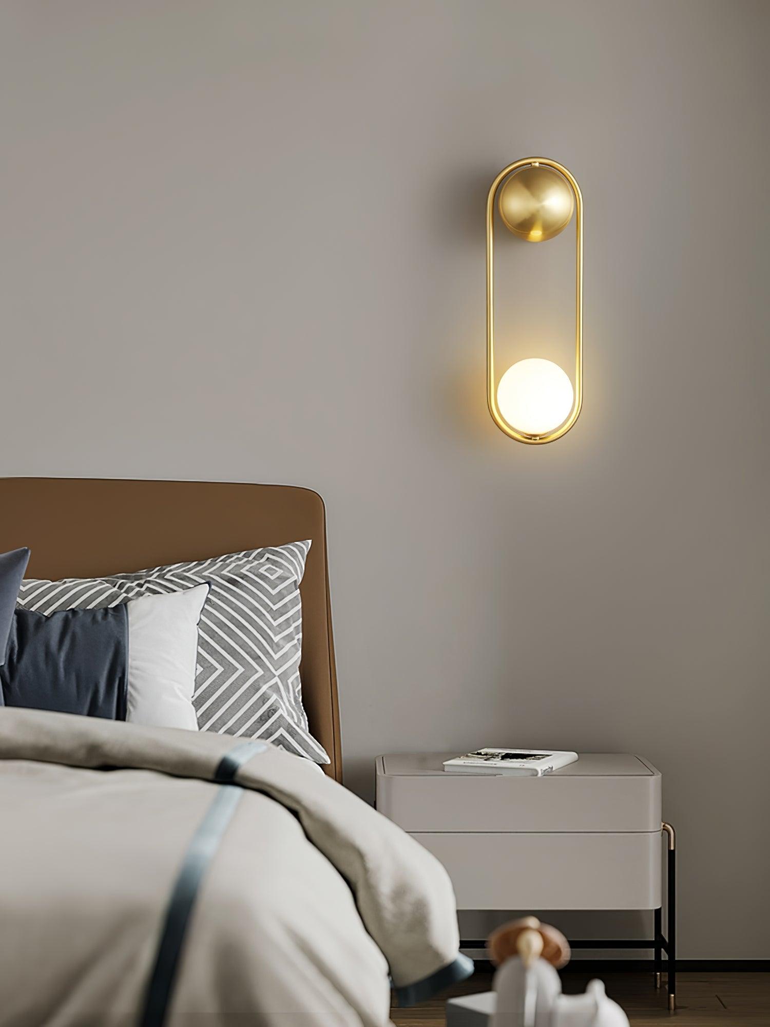 Sale Moderne Wandleuchte aus Messing-Letslighting