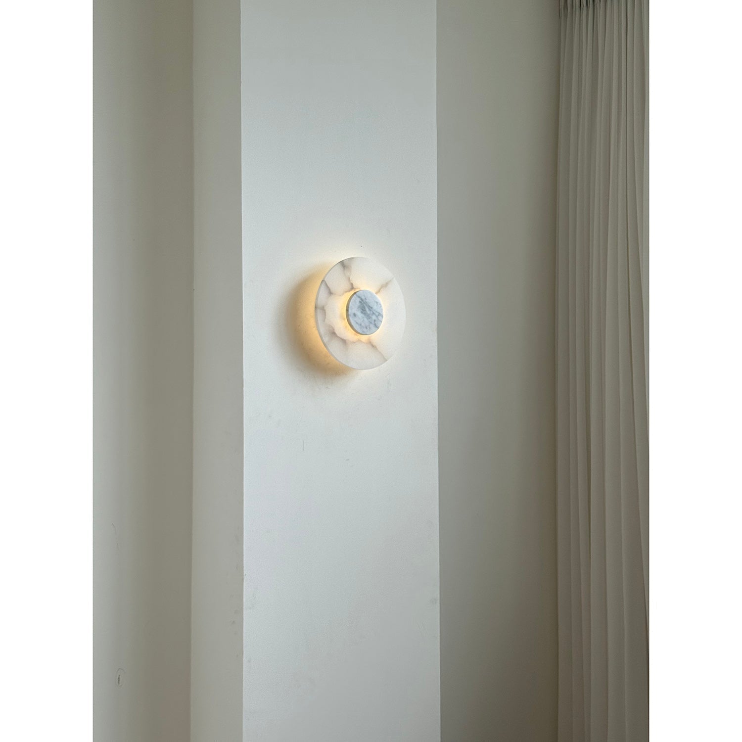 Rauduvyi Modern Minimalist Alabaster Wall Lamp - Letslighting