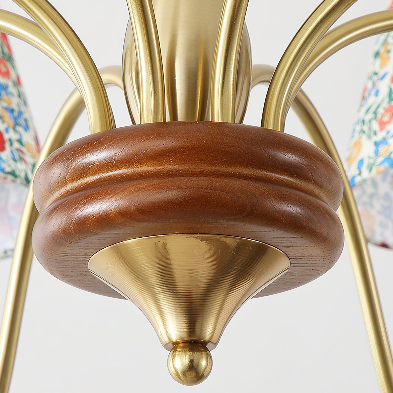 Cassian Kronleuchter mit floralem Stoffbezug-Letslighting