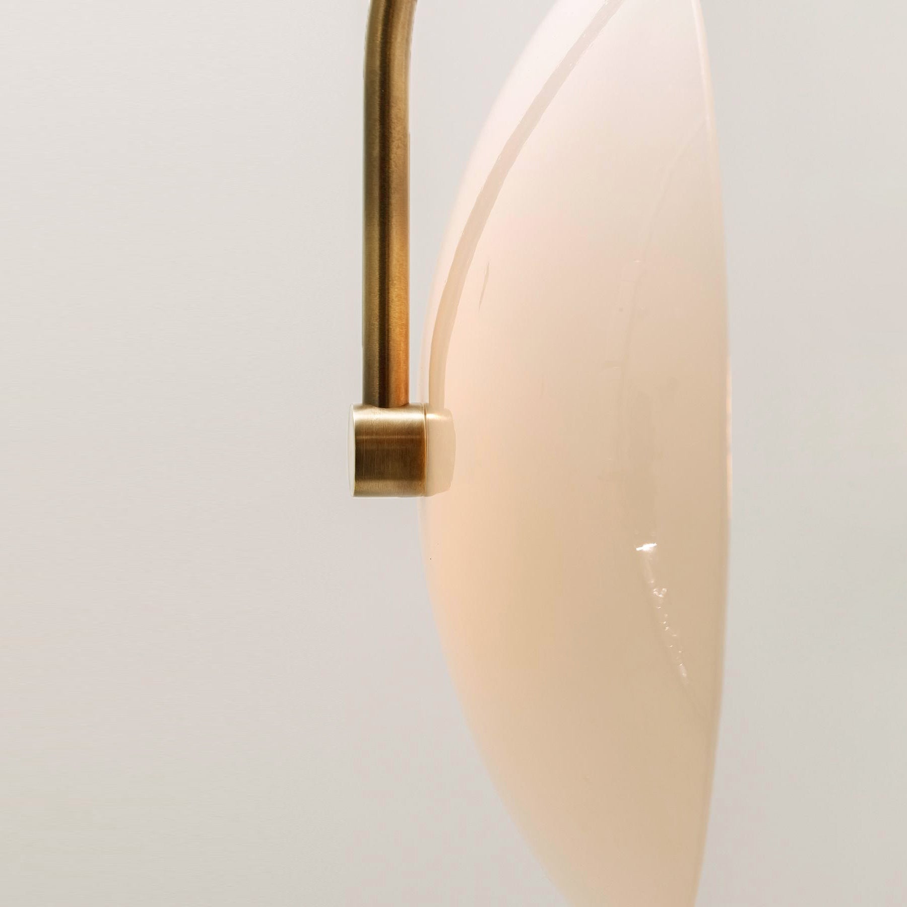Norduvyn Minimalistische Glas-Wandleuchte-Letslighting