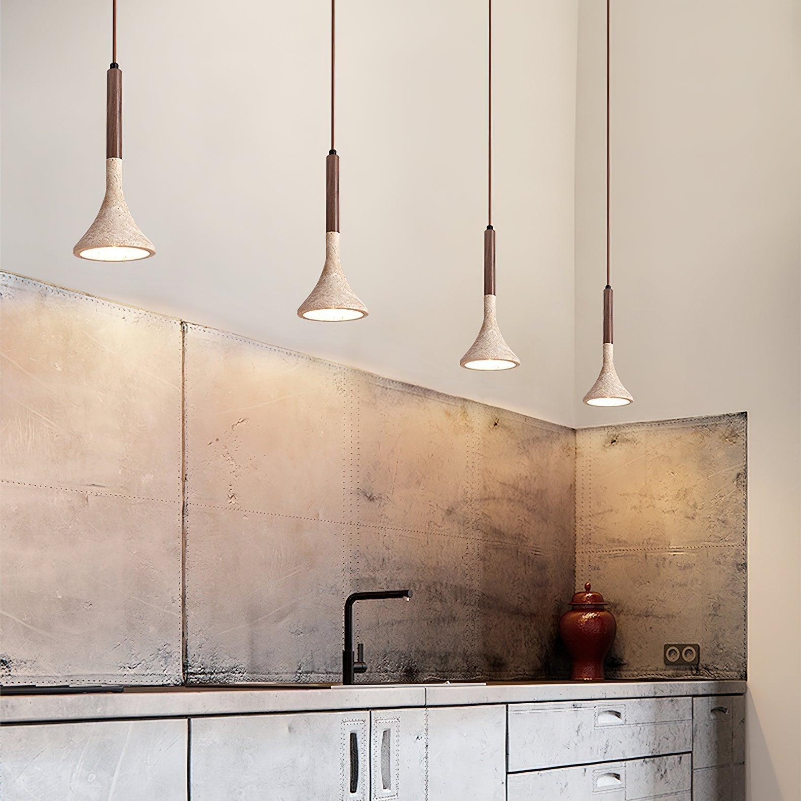 Ilnoren Travertine Pendant Light - Neutralighting