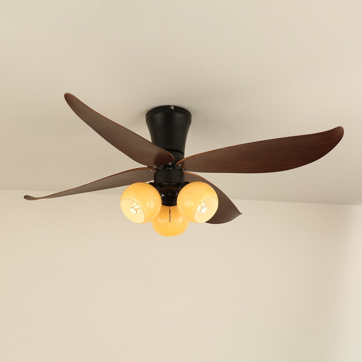 Maßzeichnung für die Lunair Vintage Deckenventilatorleuchte aus Holz und Glas