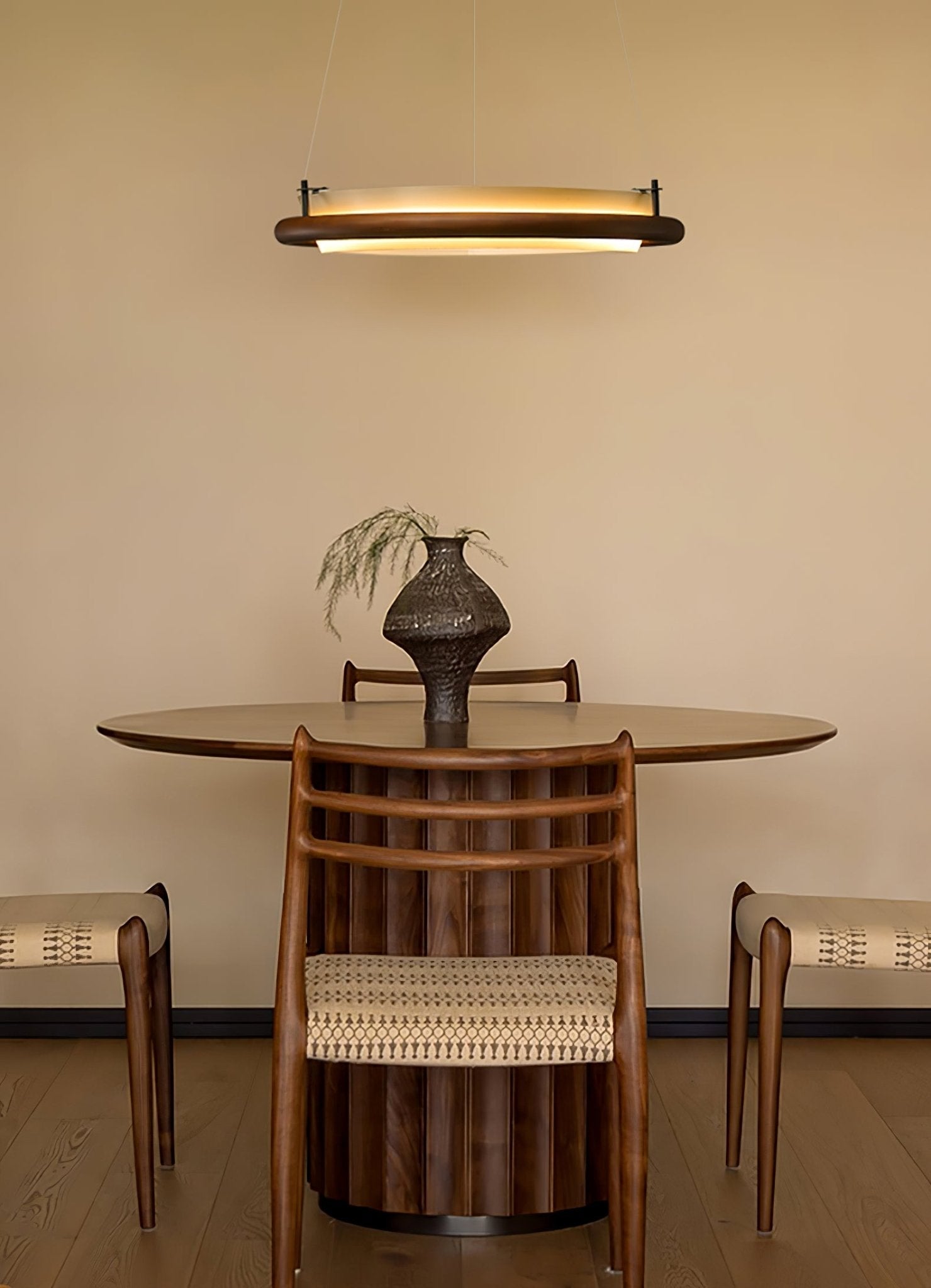 Olvelila Kreisförmige Pendelleuchte aus Holz-Letslighting