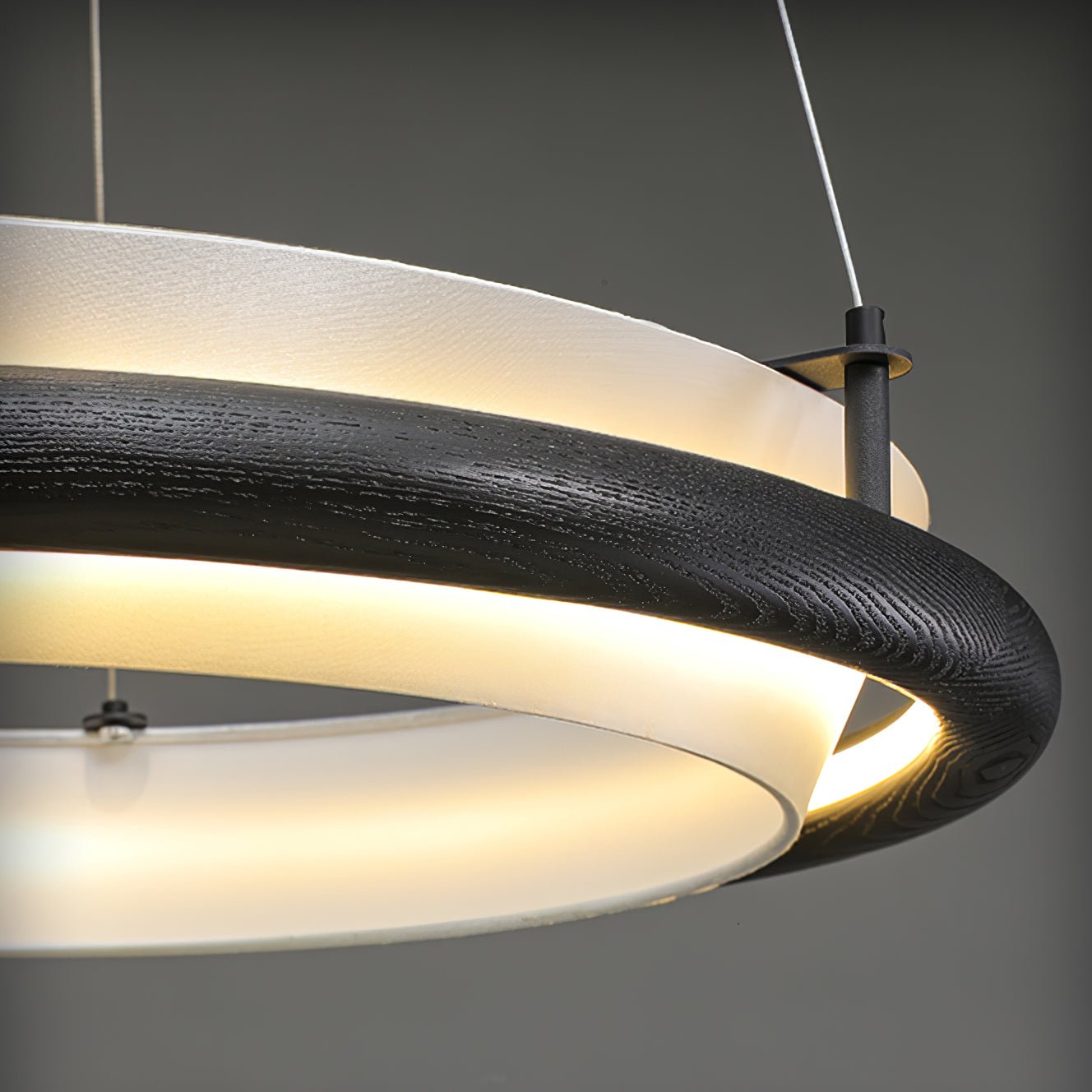 Olvelila Kreisförmige Pendelleuchte aus Holz-Letslighting
