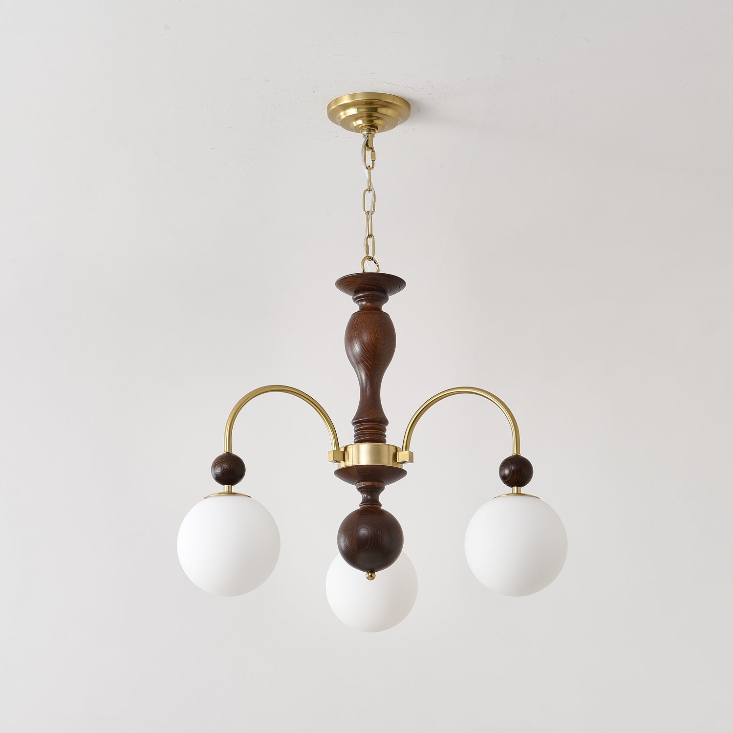 Lustra Pendelleuchte Nussbaum Messing Globe Vintage-Letslighting
