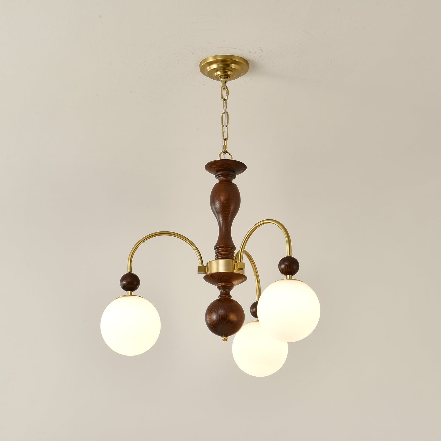 Lustra Pendelleuchte Nussbaum Messing Globe Vintage-Letslighting