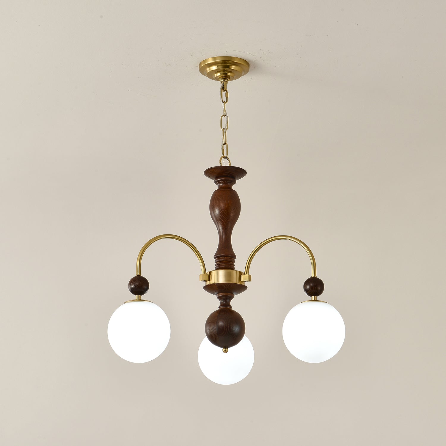 Lustra Pendelleuchte Nussbaum Messing Globe Vintage-Letslighting