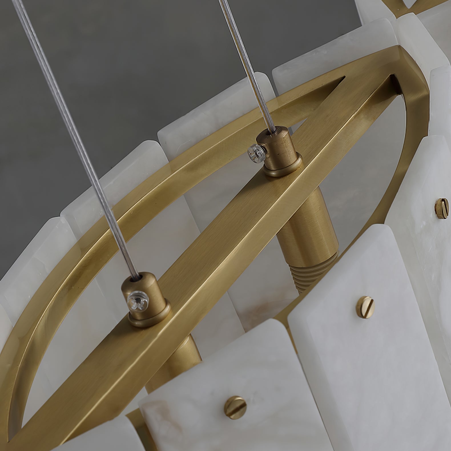 Cavelan Cluster Alabaster Pendant Light - Neutralighting