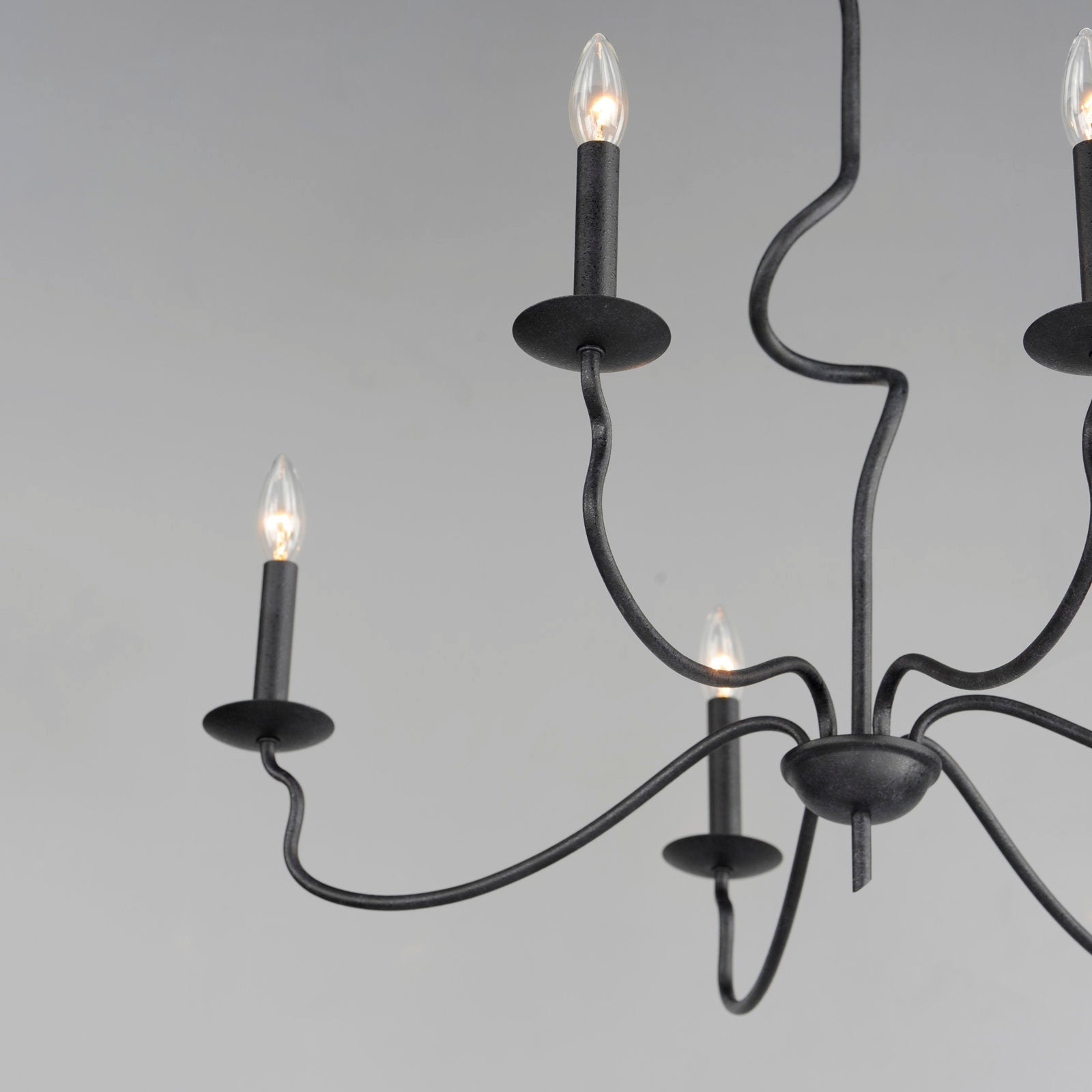 Rauduvyo Industrieller Kronleuchter aus Messing-Letslighting