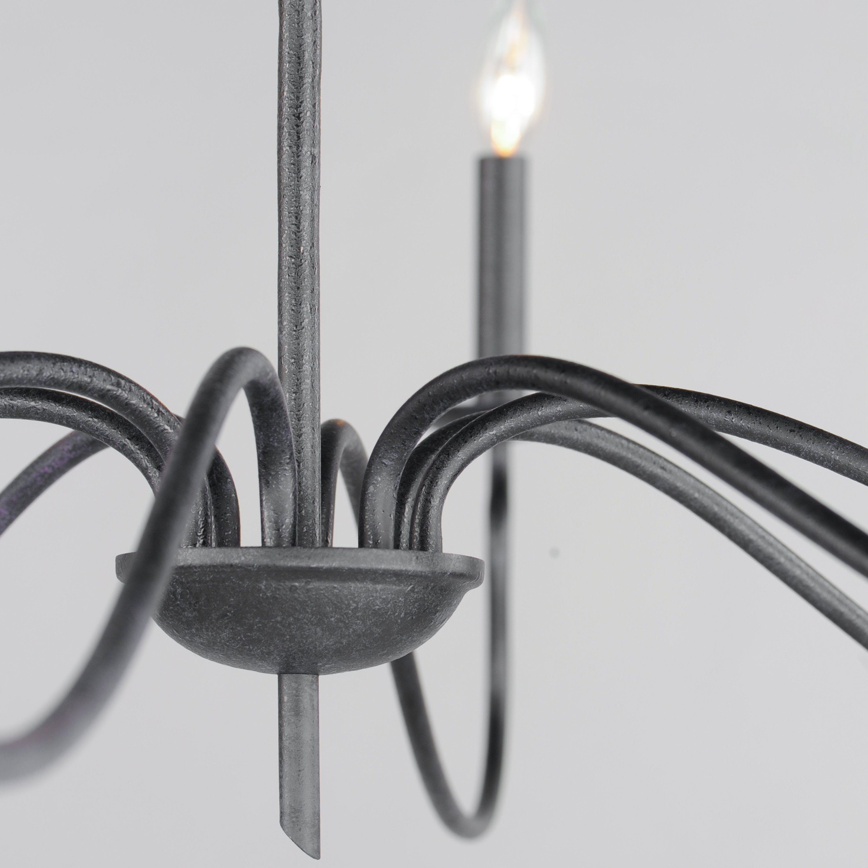 Rauduvyo Industrieller Kronleuchter aus Messing-Letslighting