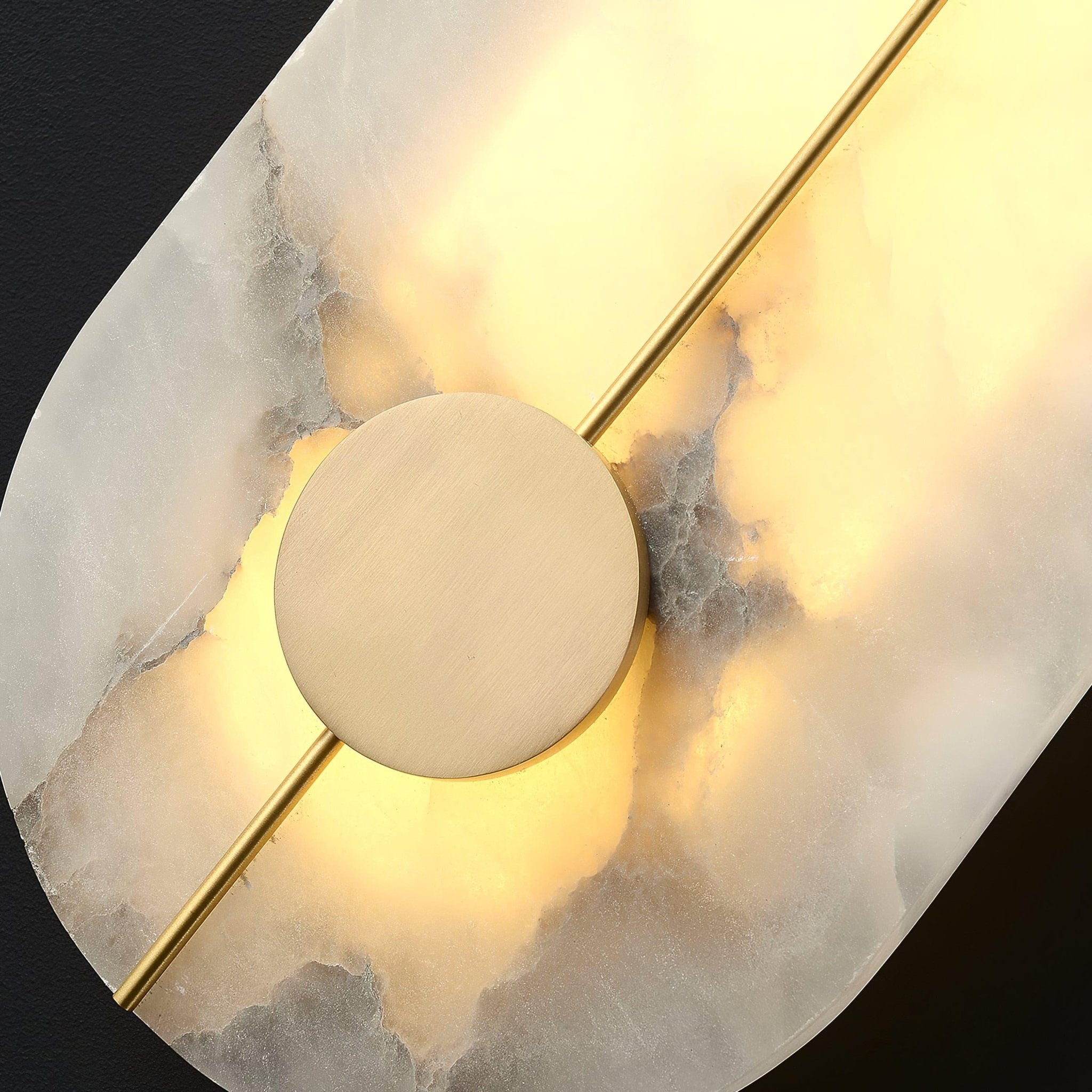Citheira Minimalist Alabaster Wall Light - Neutralighting