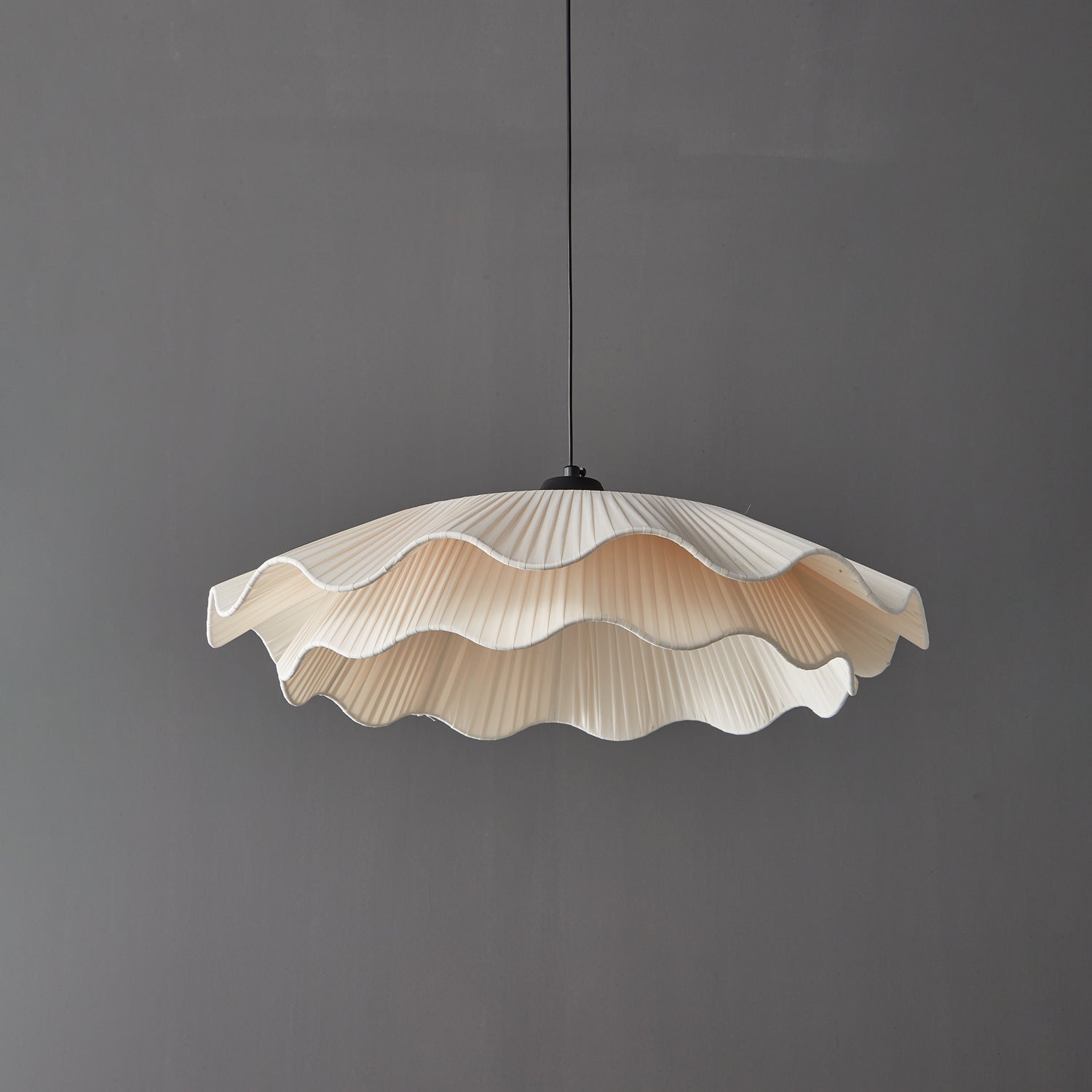 Ellorel Eleganz Welle Messing Stoff Pendelleuchte-Letslighting