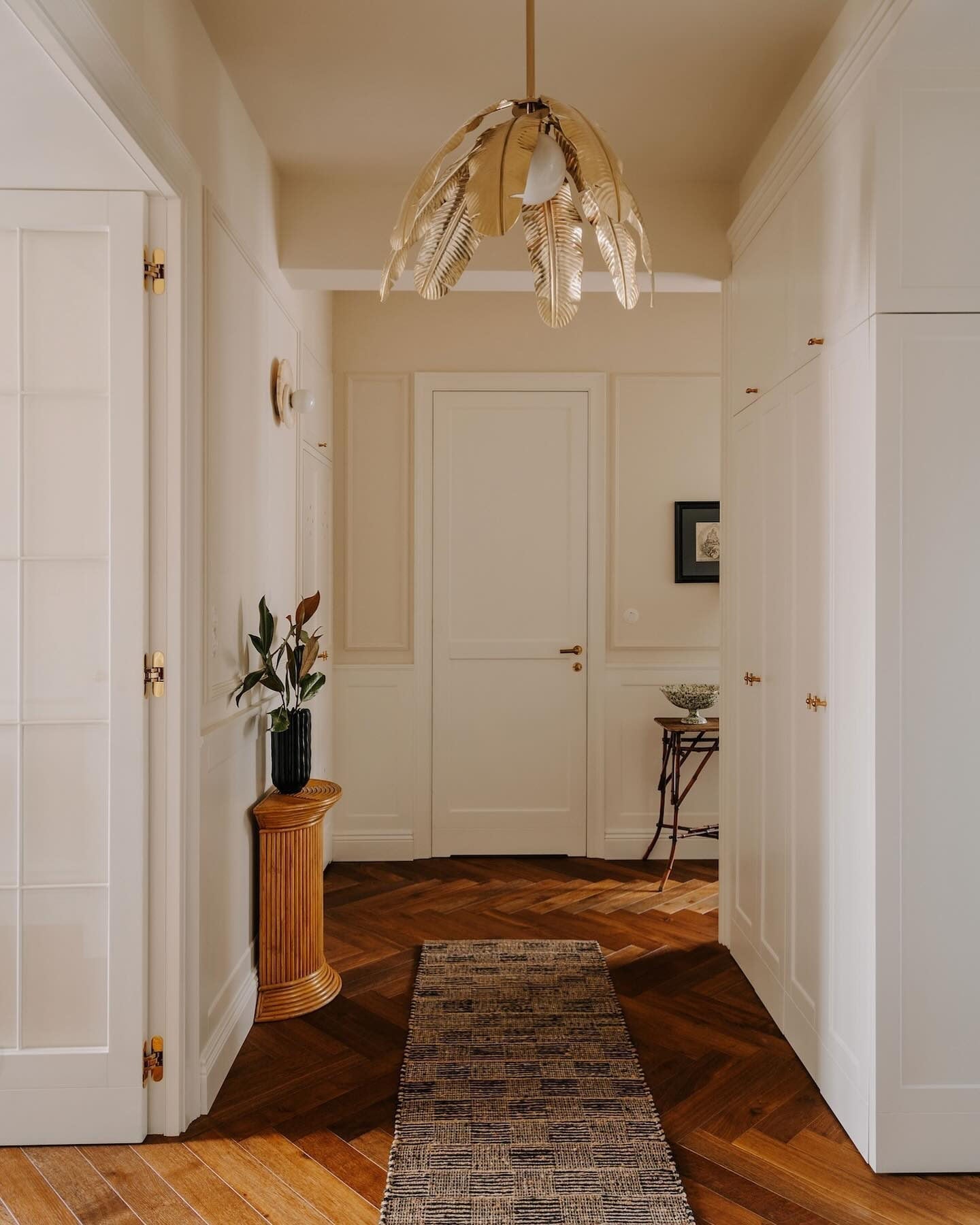 Alorarae Organic Alabaster Wall Light - Neutralighting